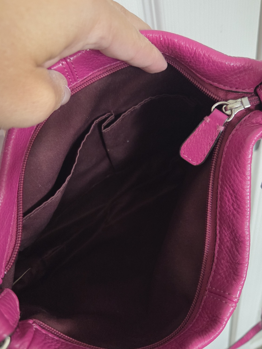 Coach Fuchsia Pebbled Leather Shoulder Bag - Picture 4 of 6